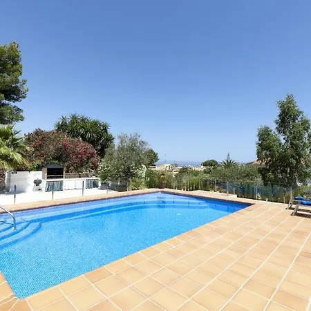 Celi: Sea- & Mountain View, Peaceful & Comfortable. Villa *