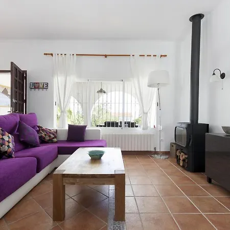 Villa Celi: Sea- & Mountain View, Peaceful & Comfortable. *